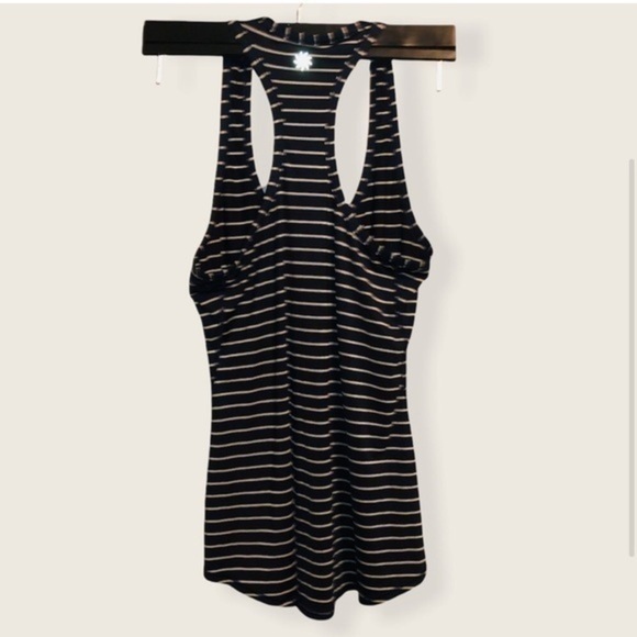 Athleta tank top size small - Picture 3 of 4